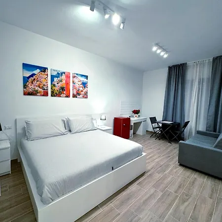 Ellepi 4*