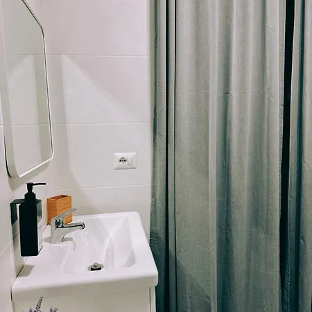 Ellepi 4*