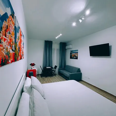 Ellepi Bed & Breakfast 4*